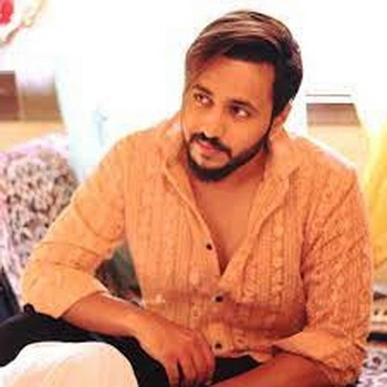 Ayaan Khan Biography